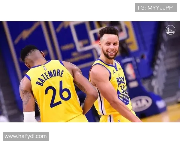 勇士赛场惊艳一幕瞬间点燃热搜全民热议掀起全网刷屏高潮